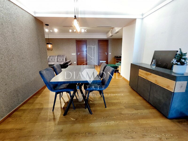 UpGround Residence, apartament cu priveliste panoramica, parcare, sauna, 2 dressinguri